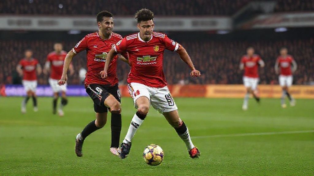 曼联锋线警报再响！塞斯科膝伤离场引发连锁反应